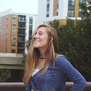 Meet your Posher, Laurel